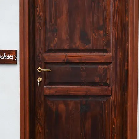 Casa Fiorita Bed & Breakfast