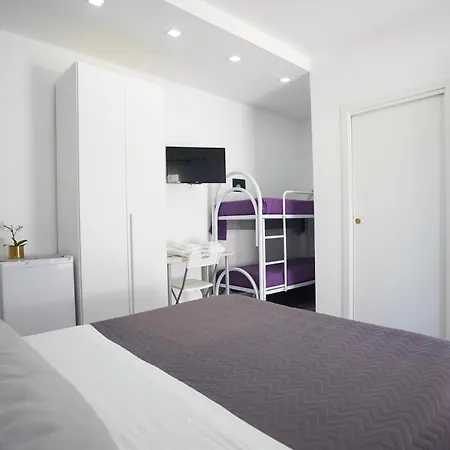 Casa Fiorita Bed & Breakfast 3*